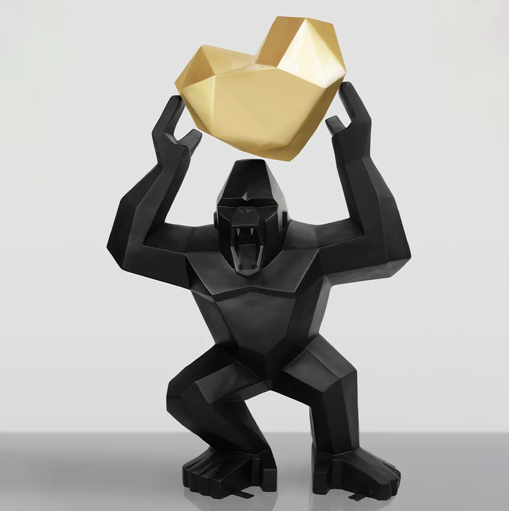 Gorilla Angular with Heart – H 146 cm
